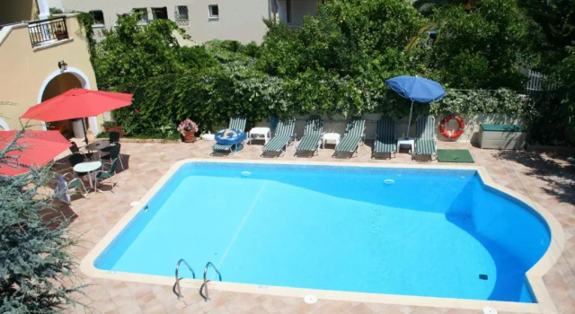 Апартаменты Balaris Apartments