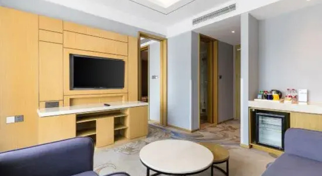Люкс Superior Holiday Inn Express Anshan Downtown by IHG