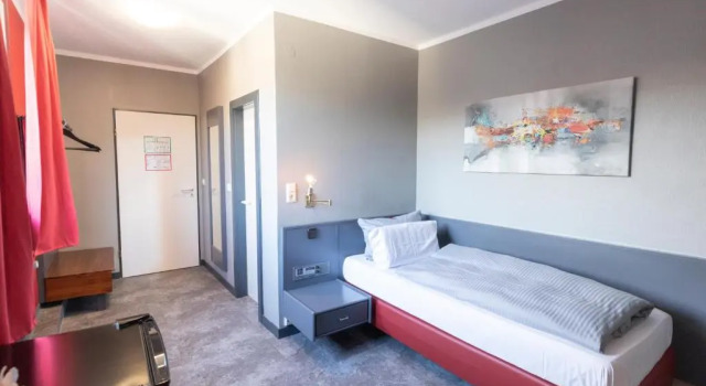Одноместный номер Standard Hotel Mecklenheide
