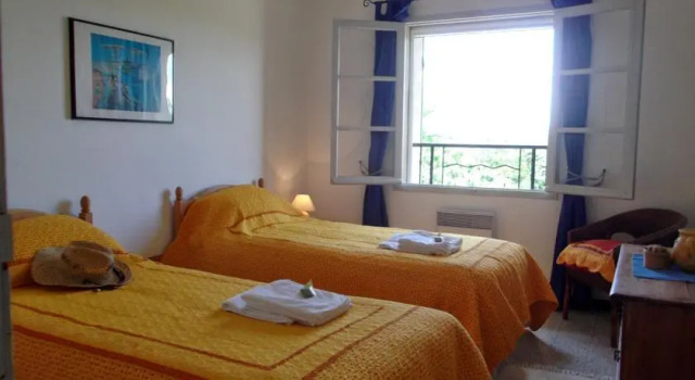 Domaine de la Lise, Book Hotel Hoteller i Puget med parkering, Parkering