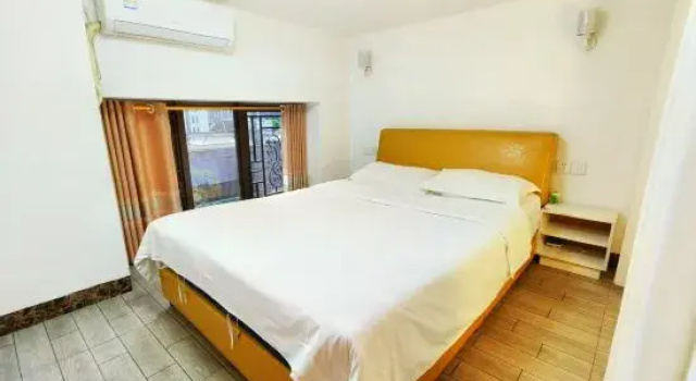 Кровать в общем номере (женский номер) Дуплекс CuiPan Apartment