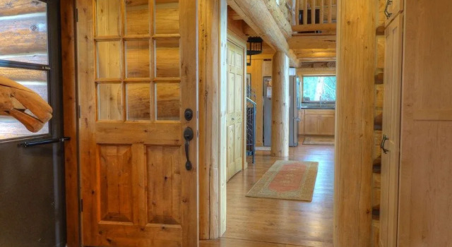 Mounticello Log Cabin - 4 Br Home, Забронировать Дом для отпуска Отели в центре Эстес-Парк, в центре