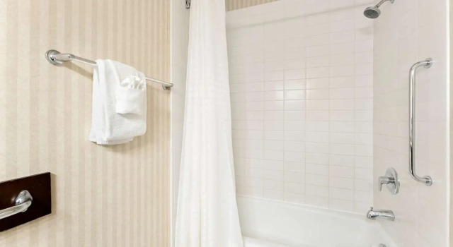 Четырёхместный люкс c 1 комнатой Best Western Williams Lake