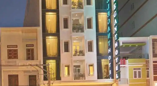 Elegant Hotel, Prenota Hotel Pleiku Gia Lai