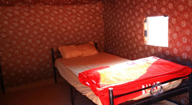 Wadi Rum Shooting Stars Camp, Varaa Hotelli Wadi Rum Akaba