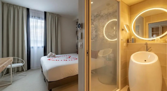Номер Prestige Brit Hotel Ker Lann Aeroport - Parc Expo