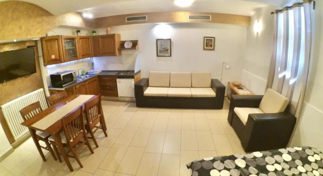 Carla Studio Apartment, Забронировать Апартаменты/квартира Апартаменты Загреба, рядом с Zagreb Stone Gate, Апартаменты/квартира