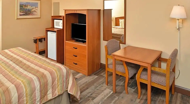 Номер Standard Americas Best Value Inn Ocean Inn