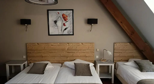 Трёхместный номер Standard Hôtel Restaurant Beysang