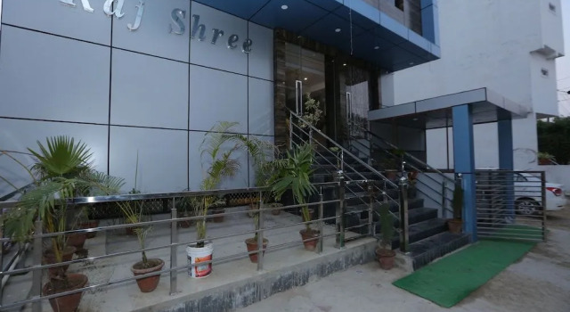 Hotel Raj Shree