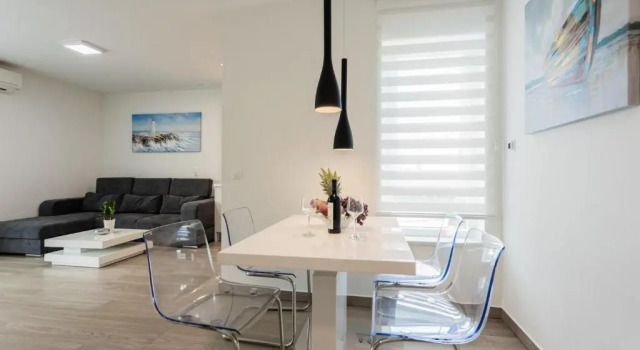 Апартаменты Deluxe Marjan Apartment with Free Parking in Quiet Area