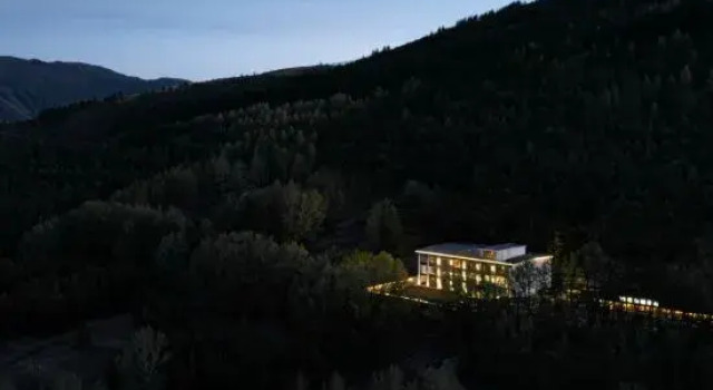 Wutai Mountain Hemlock Forest Homestay