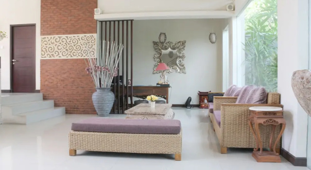 Airy Seminyak Eka Laweya 8 Kuta Bali, Rezerwuj Hotel Hotele w Bali z basenem, Basen