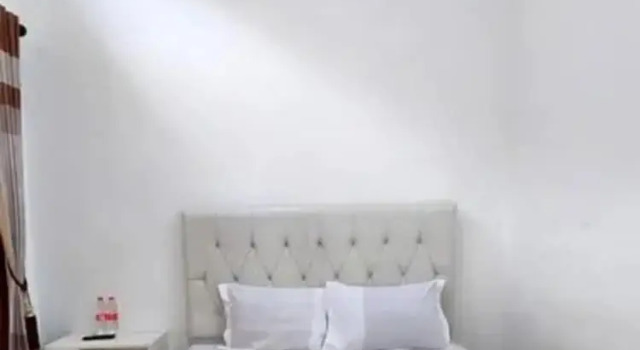 Sandi Guest House Syariah, Book Guesthouse Guest Houses in East Java, Guesthouse