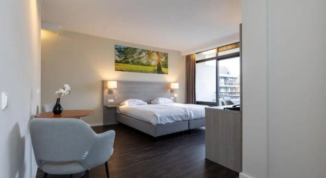 Полулюкс Fletcher Hotel-Restaurant Frerikshof