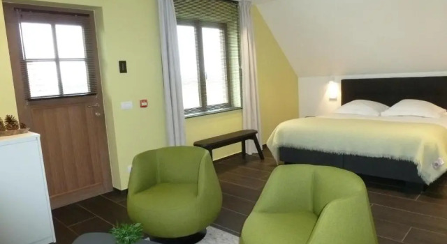 Люкс с видом на сад B&B t Hof van Spiere