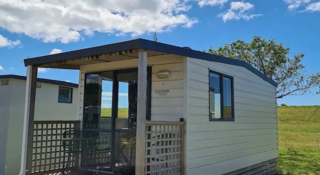 Двухместный люкс Riverside Whakatane Holiday Park