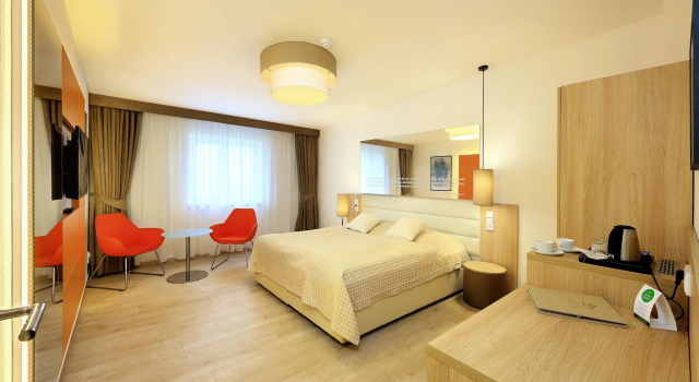 Люкс с 2 комнатами с видом на город Salvator Boutique Hotel vegan-friendly