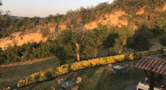 Полулюкс с балконом Pizzicalaluna Agriturismo Olistico sulle Colline di Pianoro