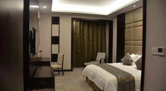 Номер Business Linyi Damei Grand New Century Hotel