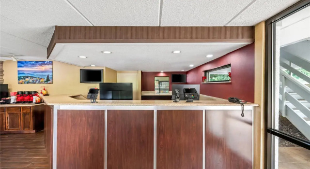 Econo Lodge Hickory, Book Hotel Hickory North Carolina