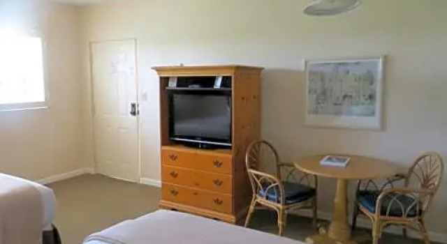 Четырёхместный номер Standard Lemon Tree Inn