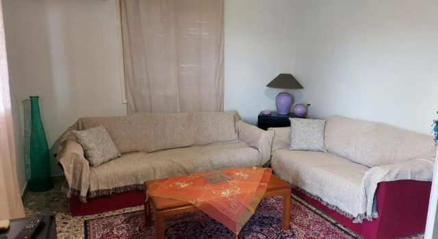 Airport Friendly House 2, Забронировать Дом для отпуска Виллы Спата - Артемида, Вилла
