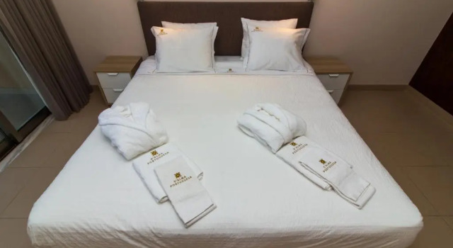 Apartment Salgados Beach- D´alma Garden View, Забронировать Апартаменты/квартира Отели Алгарви с парковкой, Парковка