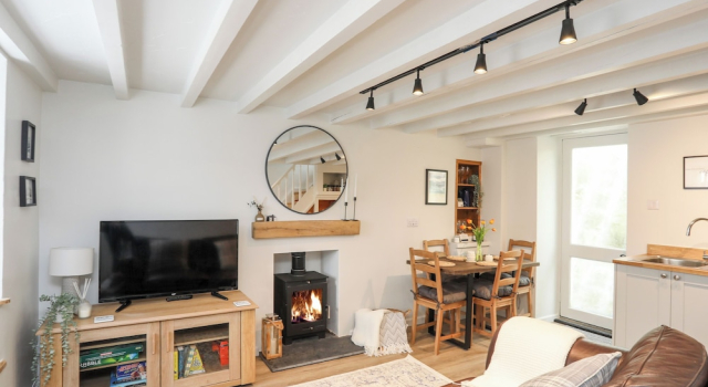 Bwthyn Lili, Book Hotel 3-stjernede hoteller i Henryd, 3*