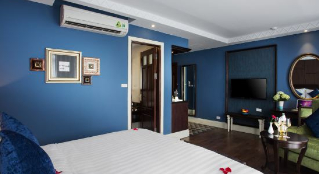 Люкс с панорамным видом OGallery Premier Hotel & Spa