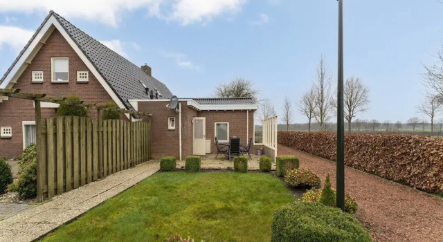 Коттедж Attractive Holiday Home in Spier With Garden