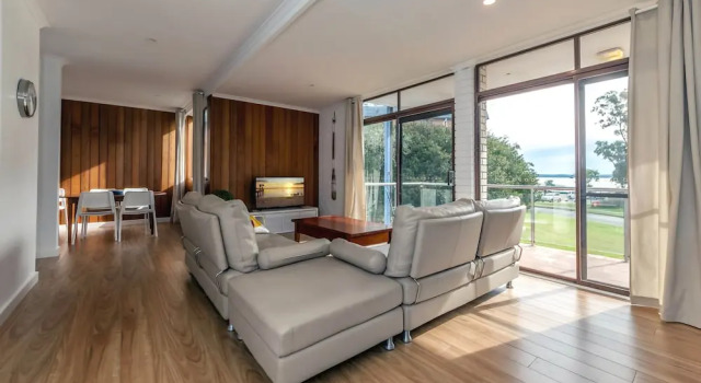 Villa Ellisa, Unit 4/10 Columbia Close, Забронировать Вилла Коттеджи Нельсон-Бей, Коттедж