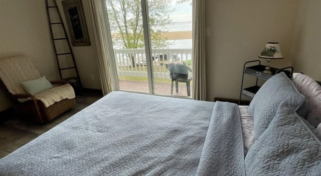 Camp Sandbar Limit 12 4 Bedroom Home by RedAwning, Book Feriehus Naples Man