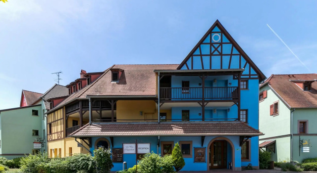 Residence Le Clos D'eguisheim, Eguisheim, Book Hotel Hotels in Alsace with a Pool, Swimming Pool