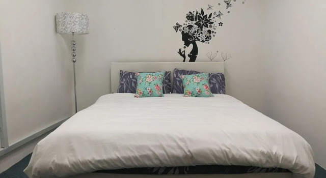 G Traveler Accommodation Homes 居旅舍, Забронировать Хостел Недорогие отели Кота Дамансара, недорого