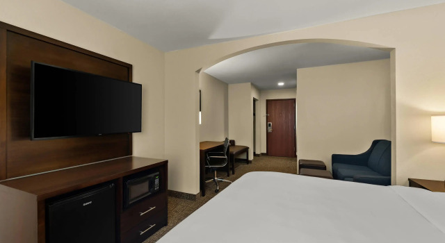 Двухместный люкс Comfort Inn & Suites Atoka