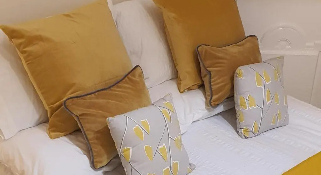 Апартаменты Large 3 Bed Apartment Glasgow West End Free Parking & Electric Vehicle point