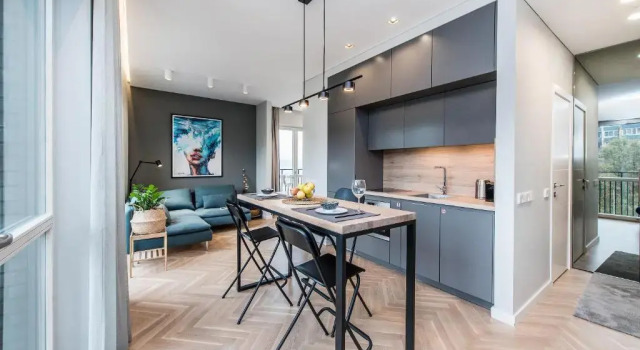 Trendy APT w/Balcony & Self Check-in, By Cohost, Book Hotel Hotels in Vilnius county with Parking, Parking