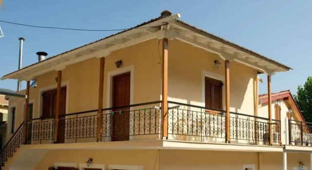 Geroulis Stefanos Studios, Забронировать Отель Отели периферии Ионических островов с парковкой, Парковка