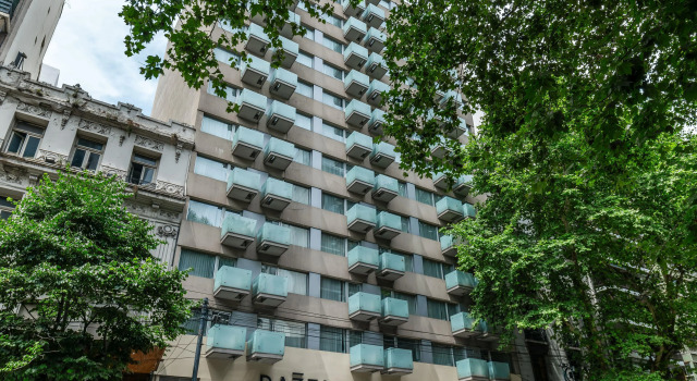Dazzler by Wyndham Buenos Aires Recoleta, Prenota Hotel Hotel a Recoleta con piscina, Piscina