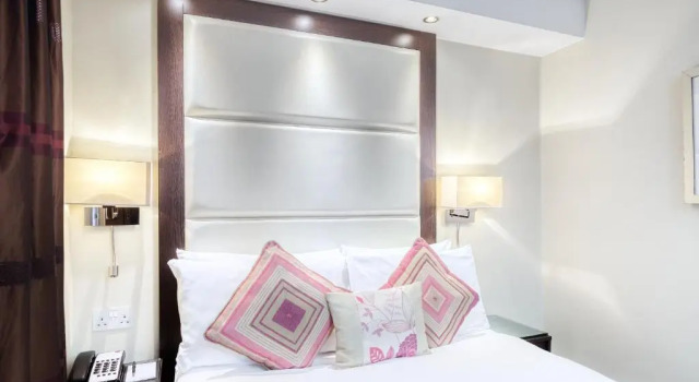 Двухместный номер Superior Grand Royale Hyde Park