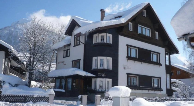 Thea, Prenota Hotel Oberstdorf Algovia