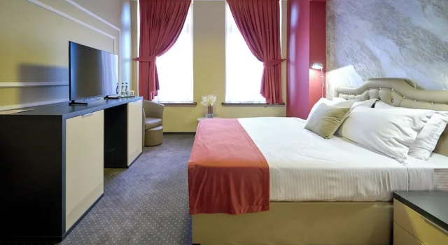 G Danube Boutique Hotel, Prenota Boutique Hotel a Braila con colazione, Colazione