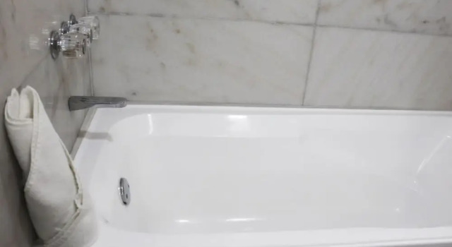 Трёхместный номер Standard Inkari Suites Hotel