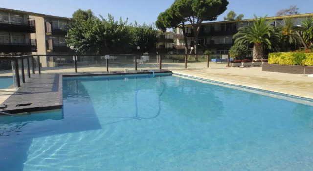 Апартаменты Aparthotel Comtat Sant Jordi