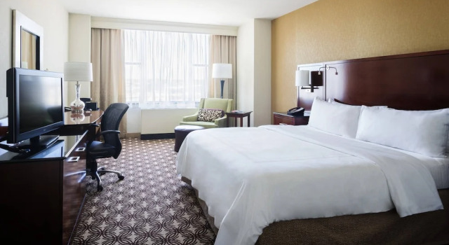 Номер Executive Pittsburgh Marriott City Center