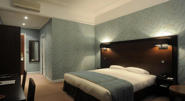 Двухместный номер Superior Grand Hôtel de Tours