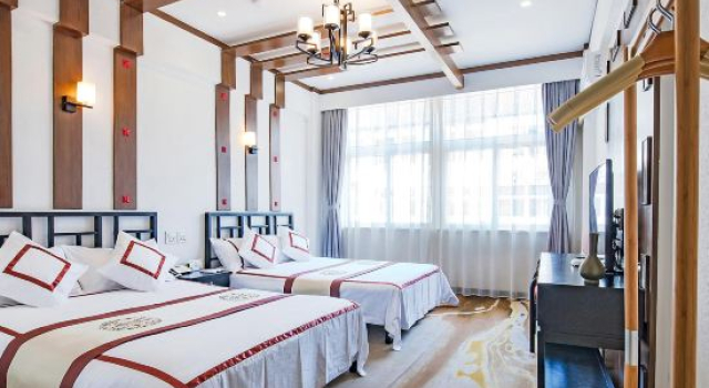 Wuzhen Ziyeju Homestay (Xizha Scenic Area), Забронировать Отель Учжэнь Цзясин, рядом с Former Residence of Mao Dun