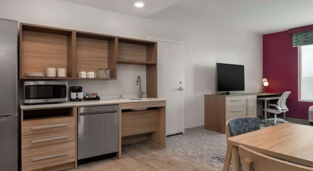 Люкс c 1 комнатой Home2 Suites By Hilton Sheboygan