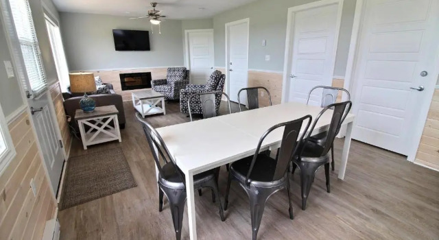 Коттедж с 3 комнатами Cavendish Bosom Buddies Cottages and Suites